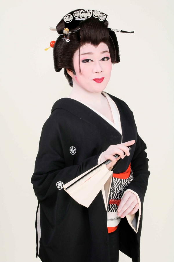龍 新